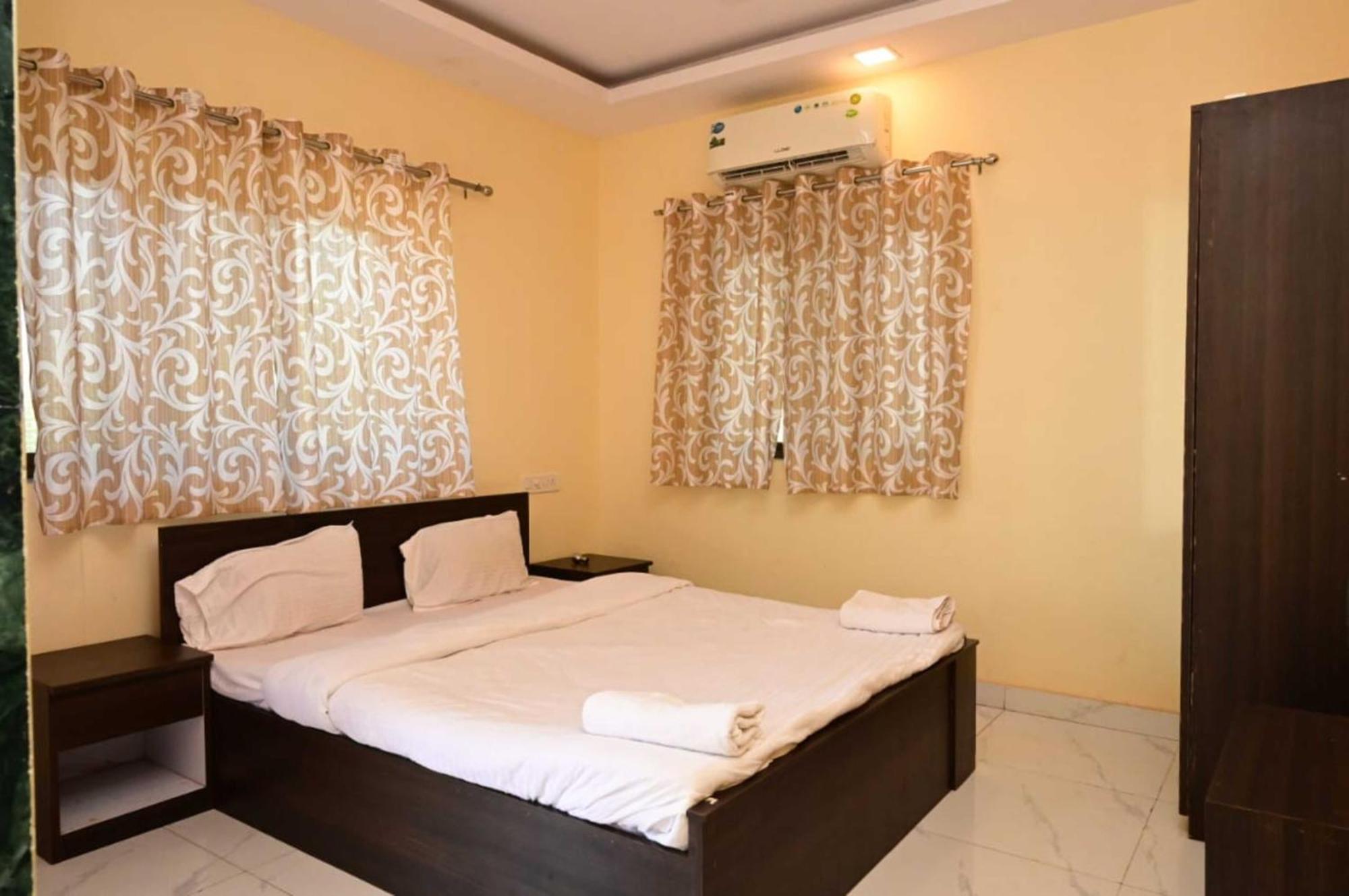 Hotel Wada Chirebandi Gimvi Zewnętrze zdjęcie